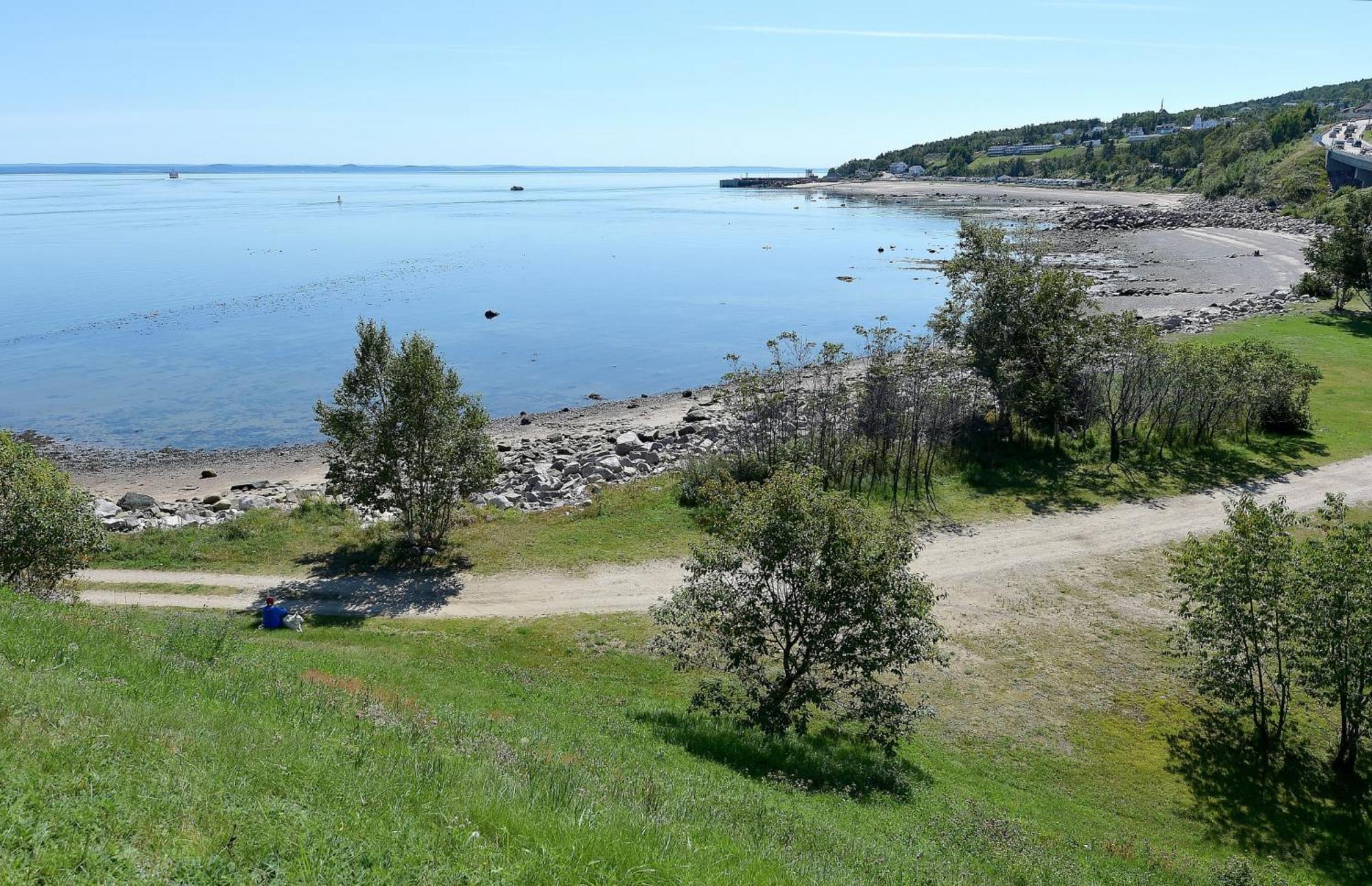 Motel Et Chalets Bo-Fleuve Evangeline Saint-Siméon Room photo
